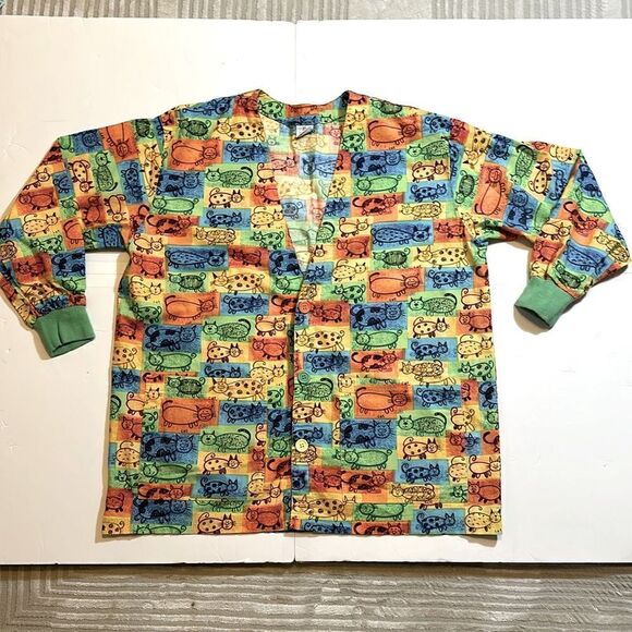 Bundle of 2 scrub tops vintage size XL - Picture 2 of 12